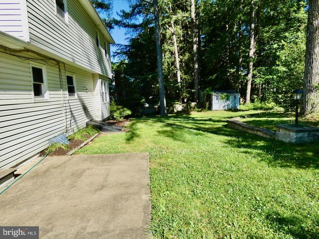 808 ROCK LN, Newark, DE 19713