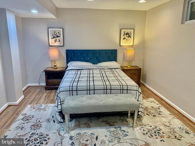 2104 SAYAN, Camp Springs, MD 20748