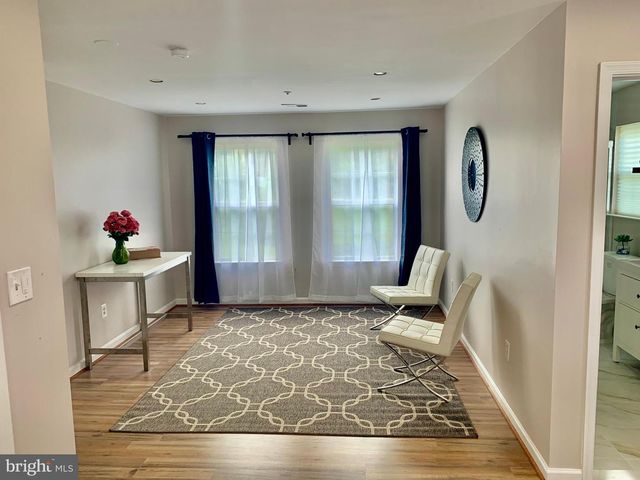 2104 SAYAN, Camp Springs, MD 20748