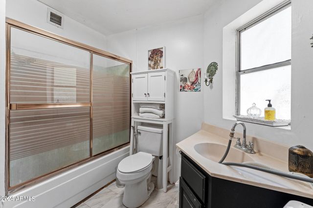 331 W Center Street, Wickenburg, AZ 85390
