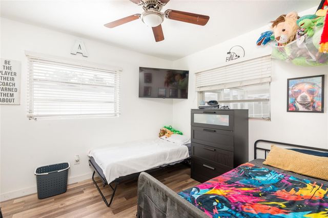 503 HEDGE ROW ROAD, Brandon, FL 33510