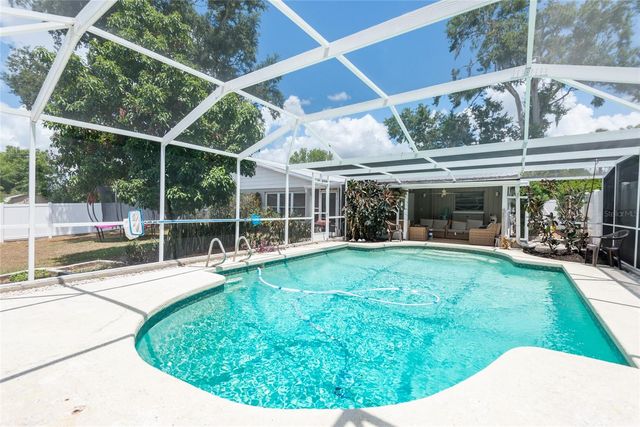 503 HEDGE ROW ROAD, Brandon, FL 33510