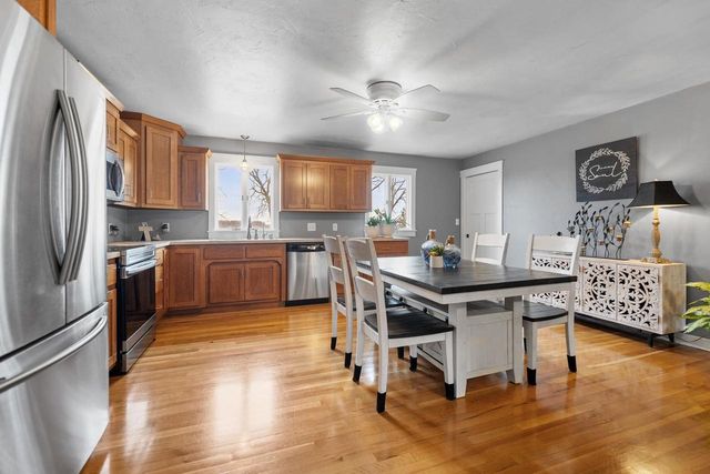 W3866 COUNTY RD S, Appleton, WI 54913