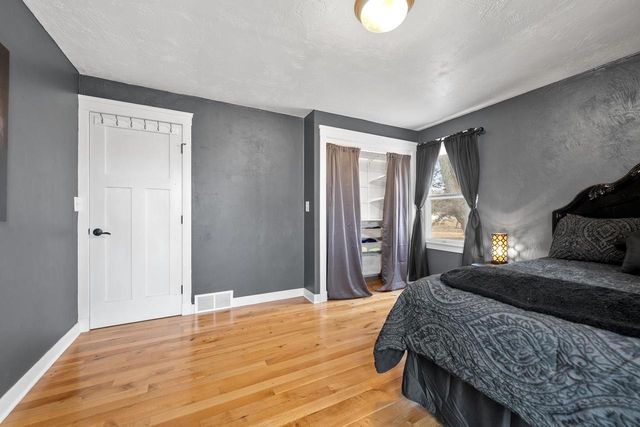 W3866 COUNTY RD S, Appleton, WI 54913