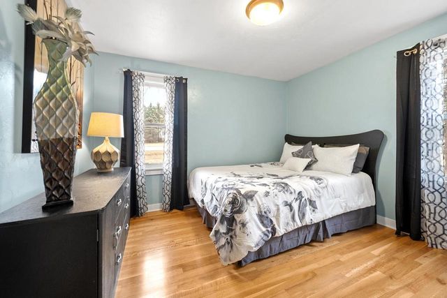 W3866 COUNTY RD S, Appleton, WI 54913