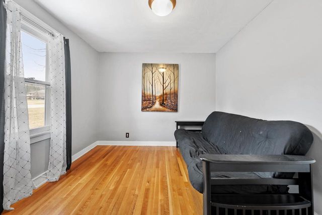 W3866 COUNTY RD S, Appleton, WI 54913