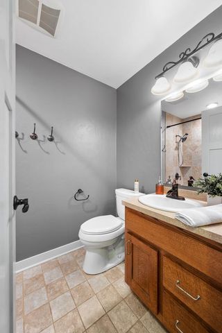 W3866 COUNTY RD S, Appleton, WI 54913