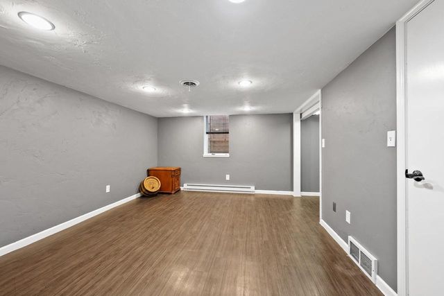 W3866 COUNTY RD S, Appleton, WI 54913