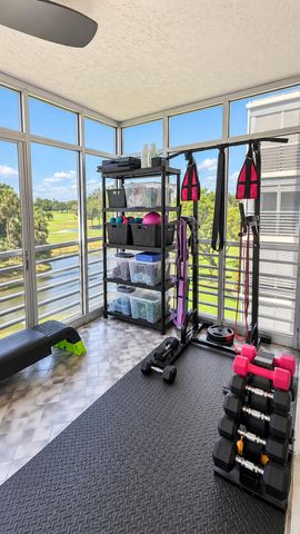 3510 OAKS Way 408, Pompano Beach, FL 33069