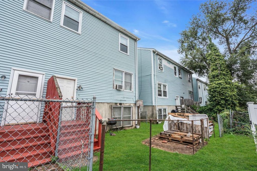 106 N 34TH ST, Camden, NJ 08105