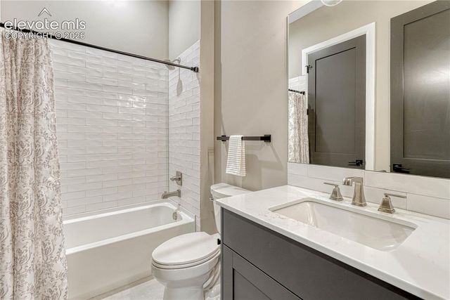 910 Spacious Skies Drive, Woodland Park, CO 80863