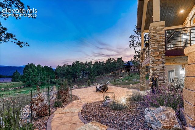 910 Spacious Skies Drive, Woodland Park, CO 80863