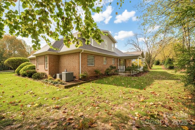 2963 Reynaud Court, Newton, NC 28658