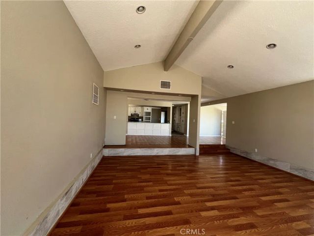 18530 Eucalyptus Street, Hesperia, CA 92345