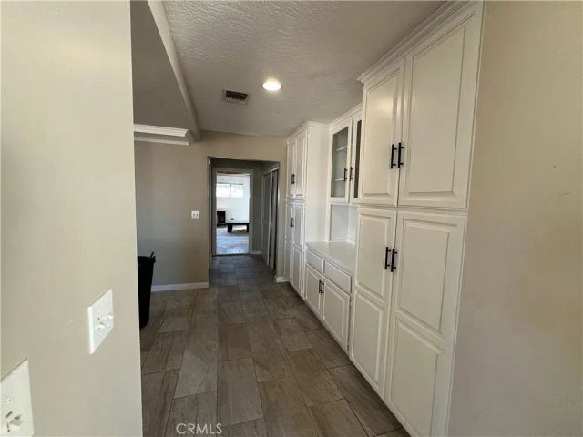 18530 Eucalyptus Street, Hesperia, CA 92345