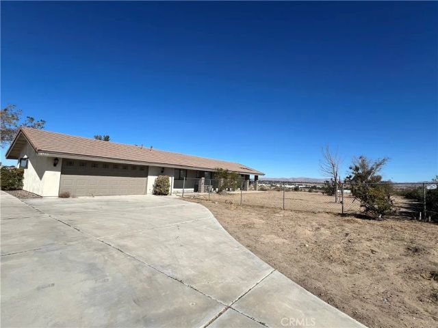 18530 Eucalyptus Street, Hesperia, CA 92345