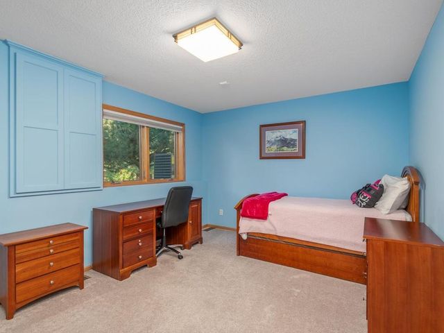 14895 Raspberry Drive, Rogers, MN 55374