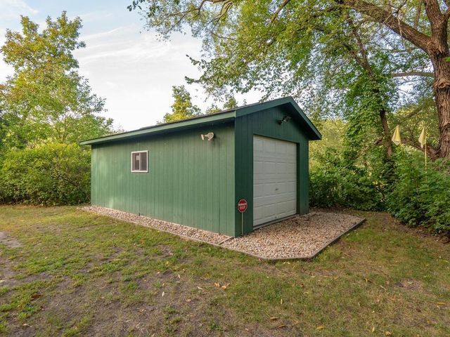 14895 Raspberry Drive, Rogers, MN 55374