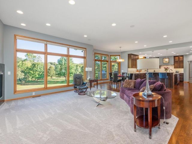 14895 Raspberry Drive, Rogers, MN 55374
