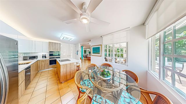 10 CALLE PALMAS, Dorado, PR 00646