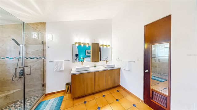 10 CALLE PALMAS, Dorado, PR 00646