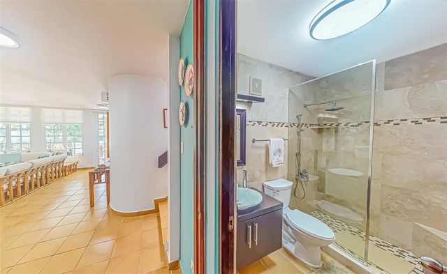 10 CALLE PALMAS, Dorado, PR 00646