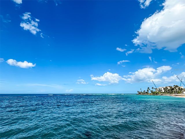 10 CALLE PALMAS, Dorado, PR 00646