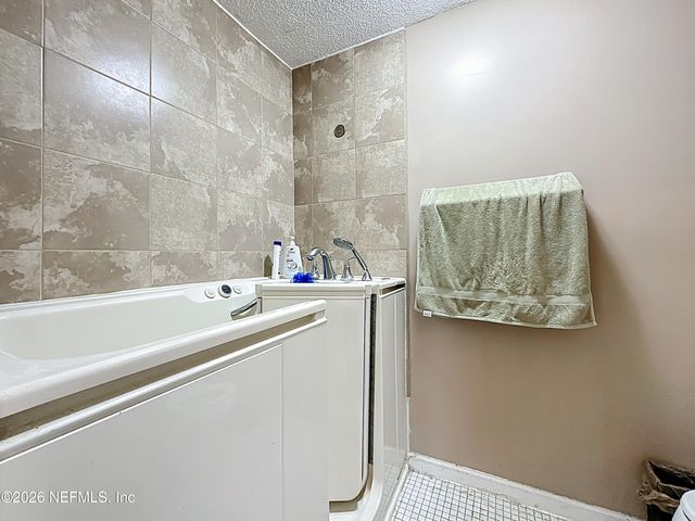 5615 SAN JUAN Avenue 104, Jacksonville, FL 32210