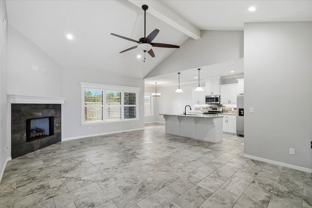 220 Patience Avenue, Lindale, TX 75771