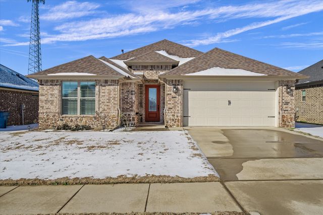 220 Patience Avenue, Lindale, TX 75771