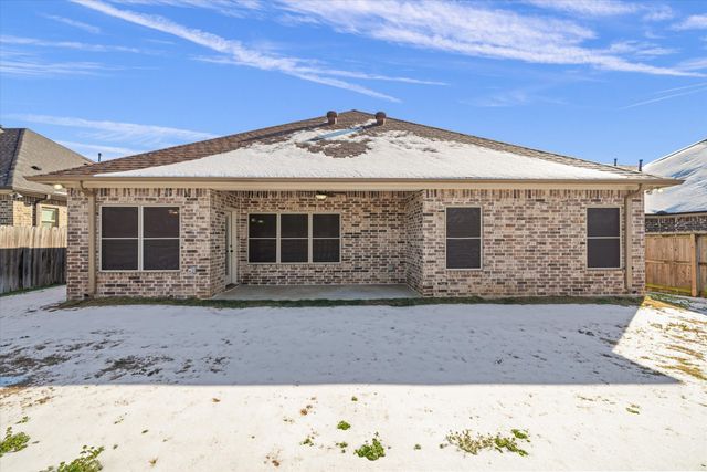 220 Patience Avenue, Lindale, TX 75771