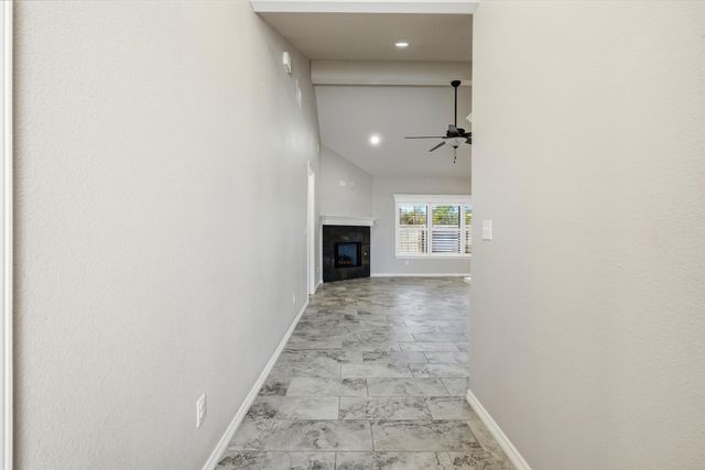 220 Patience Avenue, Lindale, TX 75771