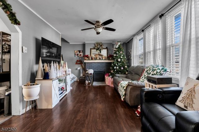 357 N 11Th St, Newark City, NJ 07107