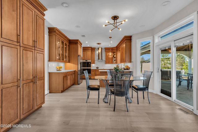 39 Lafayette Mills Road, Manalapan, NJ 07726