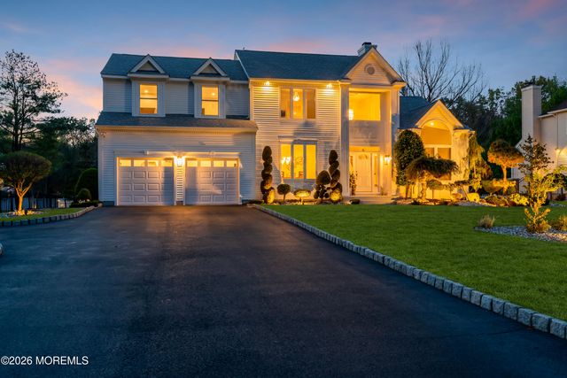 39 Lafayette Mills Road, Manalapan, NJ 07726