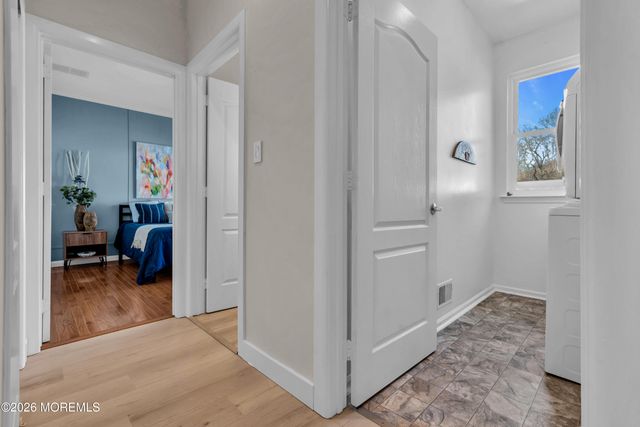 39 Lafayette Mills Road, Manalapan, NJ 07726