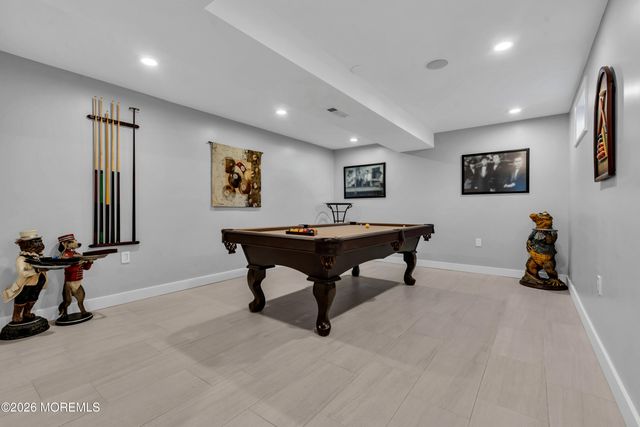 39 Lafayette Mills Road, Manalapan, NJ 07726