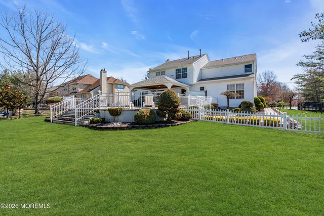 39 Lafayette Mills Road, Manalapan, NJ 07726