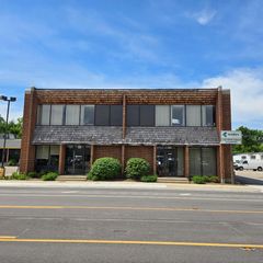 600 BUSSE Highway, Park Ridge, IL 60068