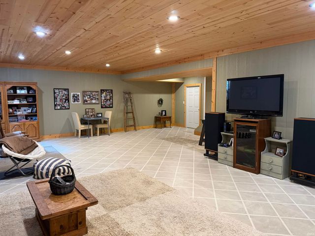 19962 Grey Fox Trail, Goshen, IN 46528