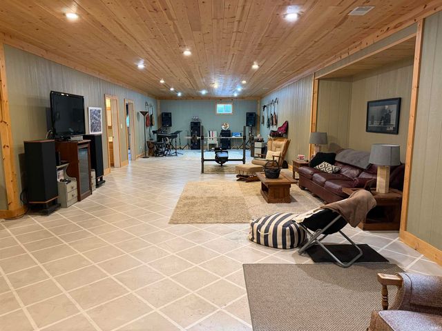 19962 Grey Fox Trail, Goshen, IN 46528