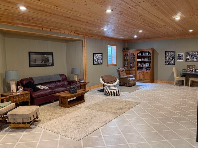 19962 Grey Fox Trail, Goshen, IN 46528