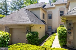 11 RED OAK DR, Elkins Park, PA 19027