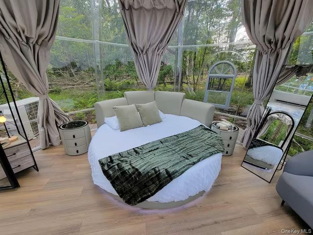 9 Brophy Road, Hurleyville, NY 12747