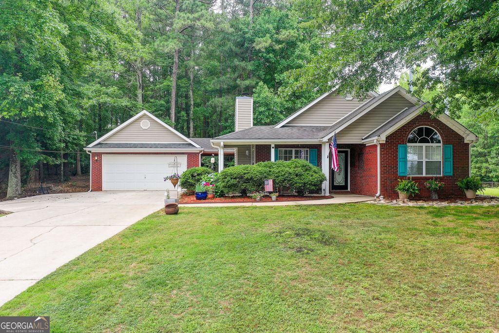 204 Crystal Court, Hampton, GA 30228