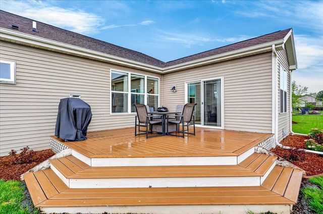 6658 Prairie Creek Road, Windsor, WI 53598