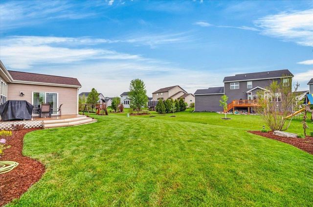 6658 Prairie Creek Road, Windsor, WI 53598