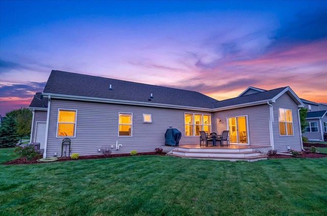 6658 Prairie Creek Road, Windsor, WI 53598
