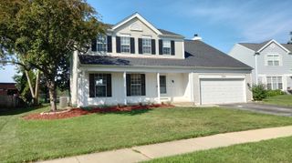 1194 Knollwood Drive, Carol Stream, IL 60188