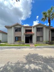 3280 Coral Lake Ln 3280, Coral Springs, FL 33065